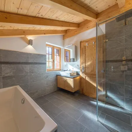 Riquet - Ski/in-out - Jacuzzi Chalet *